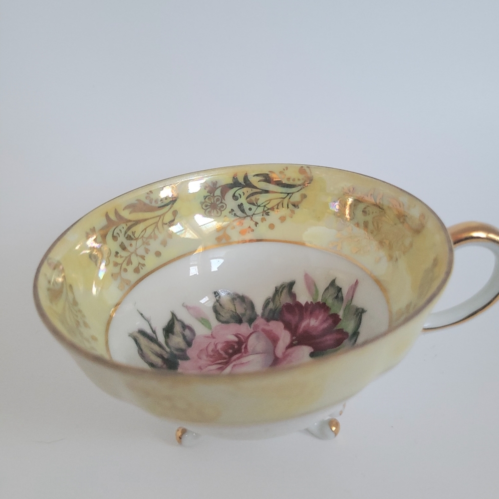 Royal Halsey Teacup Yellow Pink Rose Vintage Dainty Floral